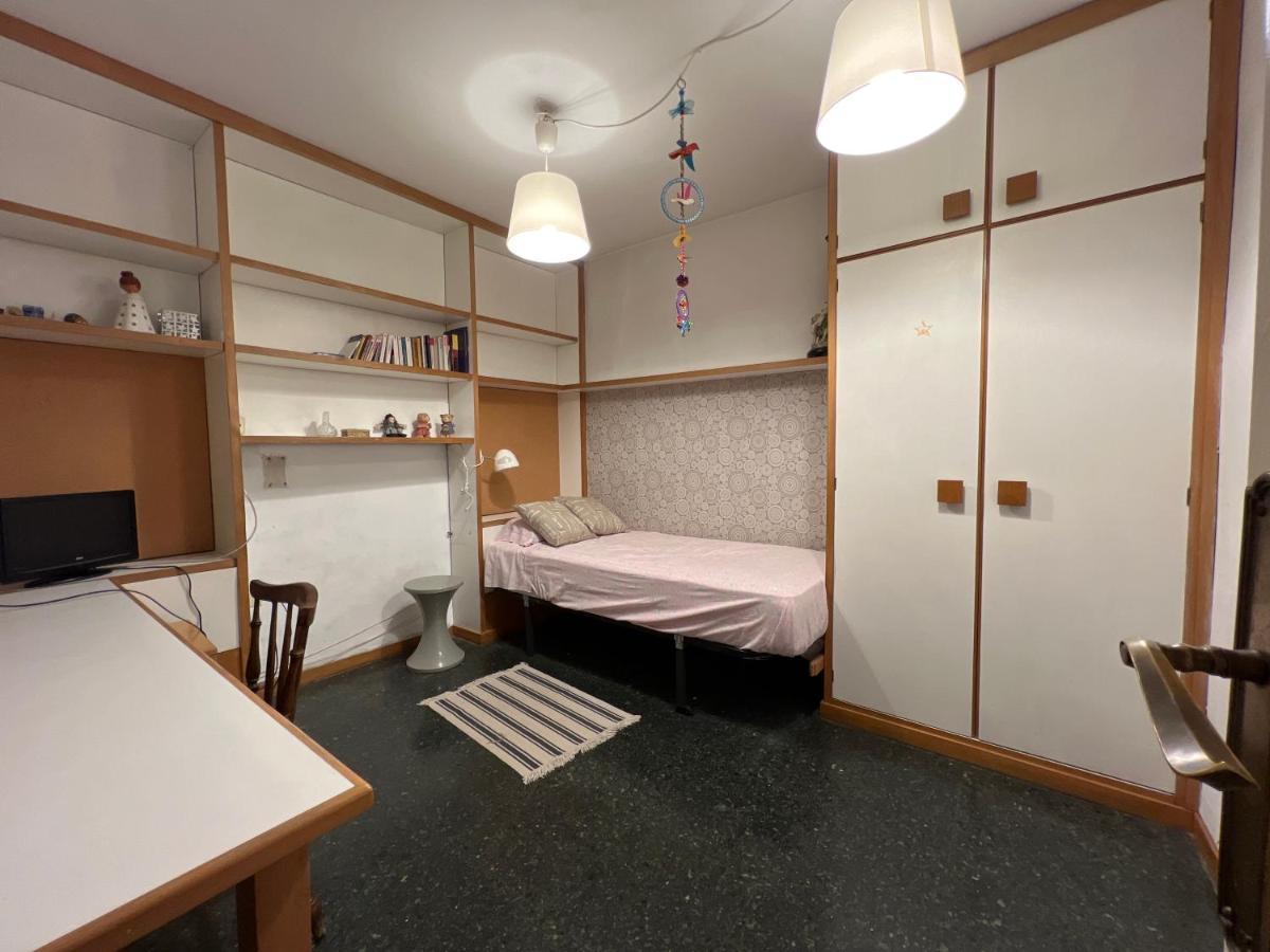 Gran Piso Terrassa Centro Rambla 5 Habitaciones Eksteriør bilde